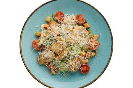 Цезарь с куриным филе