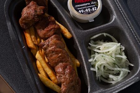 Шашлык cвинoй и Фри