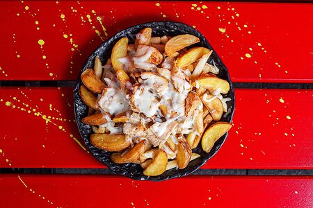 Картофель по-канадски с курицей