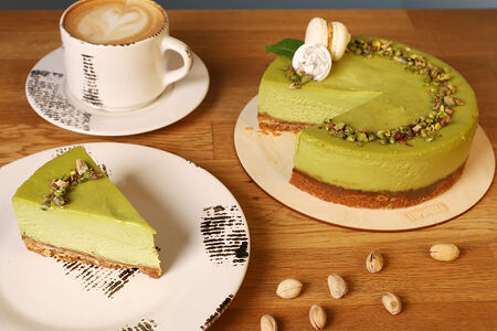 Чизкейк фисташковый