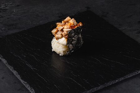 Хенд-ролл Угорь