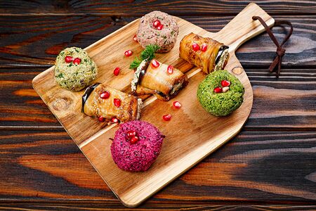 Ассорти пхали