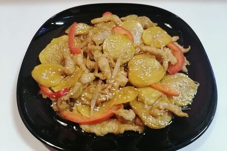 Большая тарелка с курицей Да пань цзы