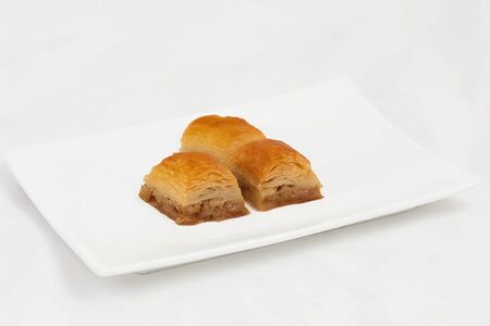 Пахлава с грецким орехом