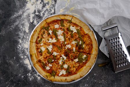 Маргарита с соусом песто