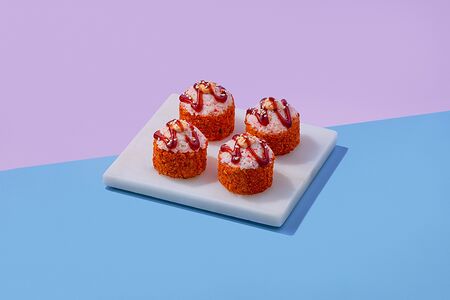 Острый ролл Краб с шичими 1/2