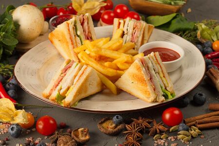 Клаб-сэндвич