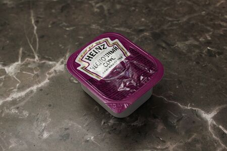 Соус Heinz Чесночный