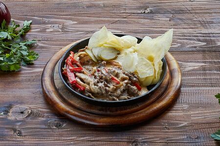 Бефстроганов