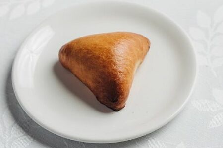 Пирожок с капустой