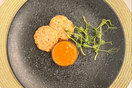 Мясные биточки в томатном соусе