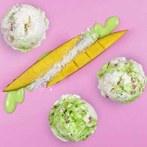 Мороженое МангоКрим с зеленой сгущенкой