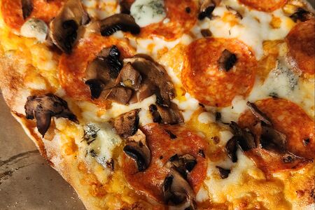 Пепперони трюфельная