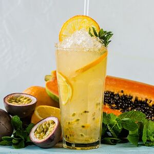Лимонад манго-маракуйя