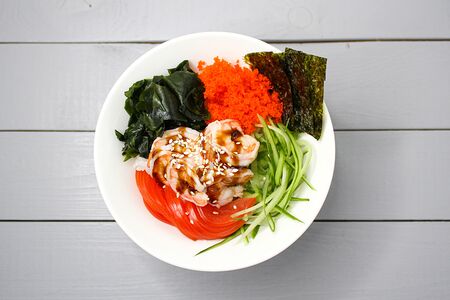 Боул с креветками