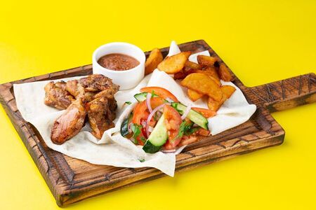 Куриные бёдра на гриле