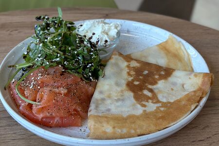 Блины с сёмгой и творожным сыром