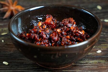 Соус Laoganma куриная