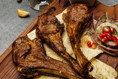 Шашлык из бараньей корейки