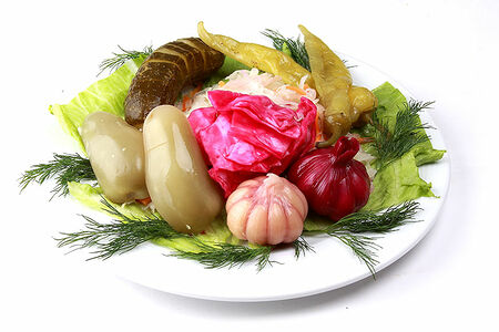 Ассорти из солений