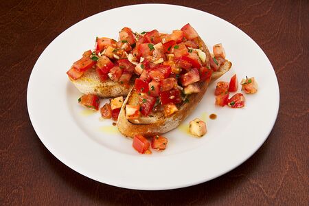 Брускетта помодоро