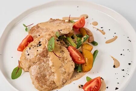 Медальоны из свинины