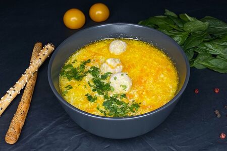 Суп с фрикадельками из индейки