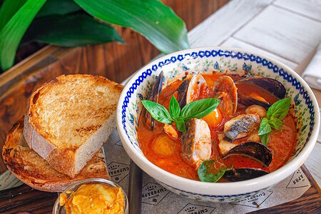 Буйабес с морепродуктами