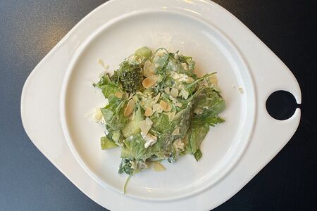 Зеленый салат