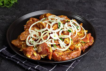 Мясо маринованное