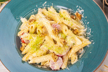 Пенне с курицей и сыром пармезан