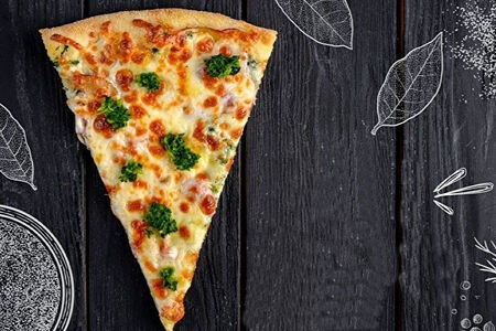 С беконом и шпинатом 