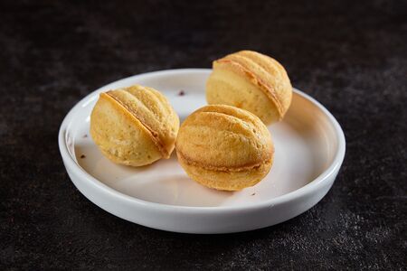 Орешки со сгущенкой