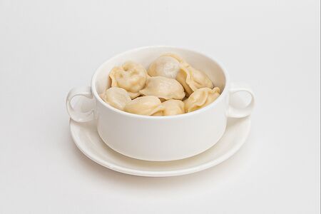 Домашние пельмени с маслом