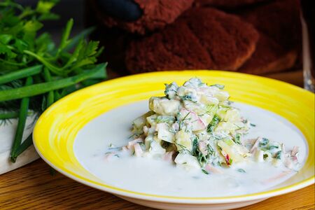 Окрошка на кефире