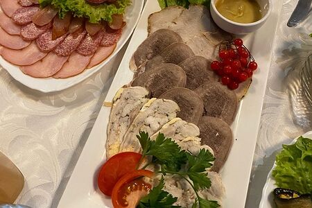 Мясная скатерть