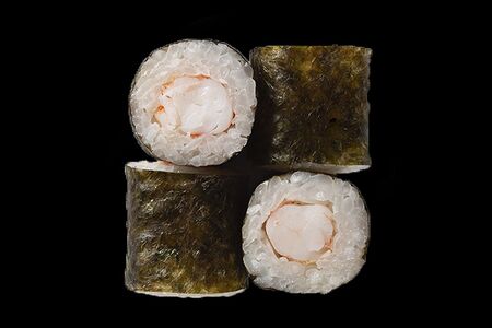 Ролл с креветкой