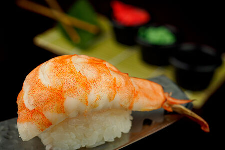 Суши нигири Тигровая креветка
