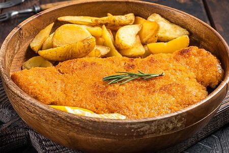 Картофель мини с розмарином и котлета по-киевски