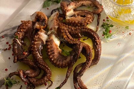 Осьминог по-гречески