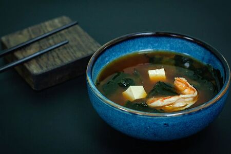 Мисо-суп с креветкой