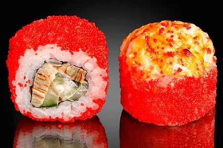 Сакура Маки