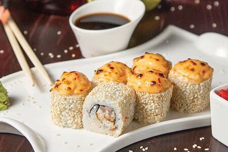 Запечённый ролл с угрём