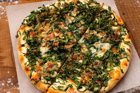 Хачапури со шпинатом и сыром