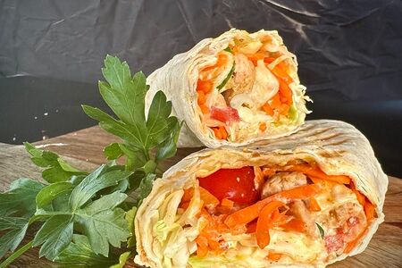 Шаурма со свининой в лаваше