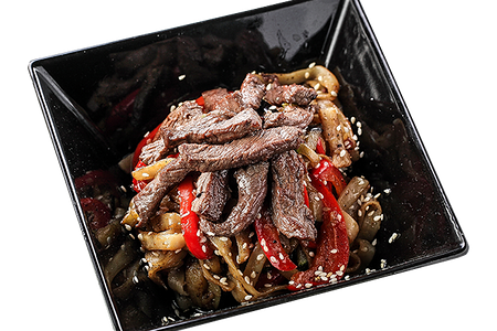 Пшеничная лапша с говядиной в соусе терияки