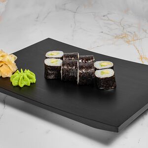 Ролл с авокадо