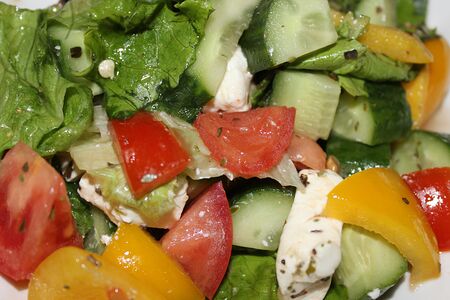 Грибы шампиньоны с брынзой