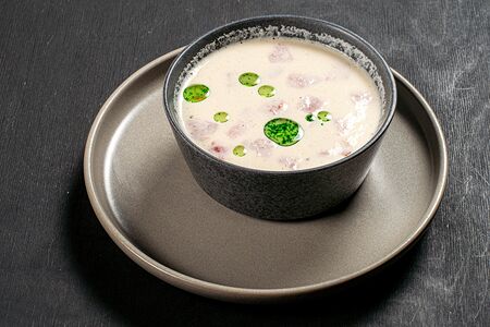 Финский сливочный суп с норвежской сёмгой и копчёным перцем
