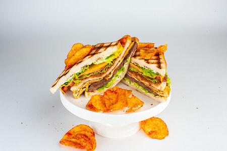 Сэндвич с говяжьей вырезкой